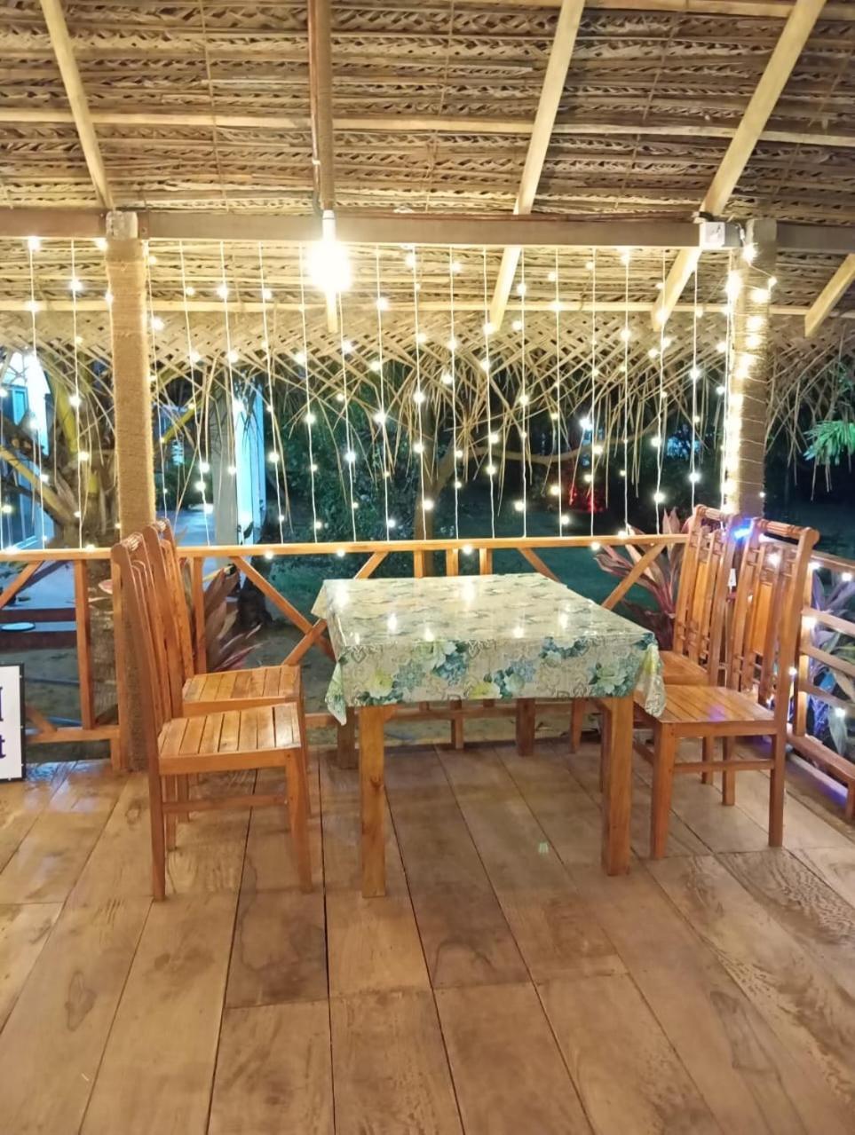 Jeys Place Nilaveli Esterno foto